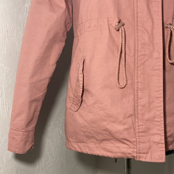 CM3 Outfitters Button / Zipper Jacket - Picture 3 of 11
